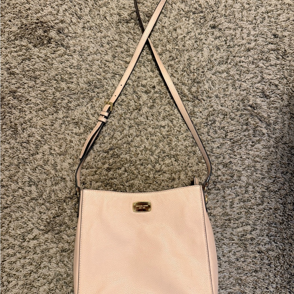 Michael Kors crossbody